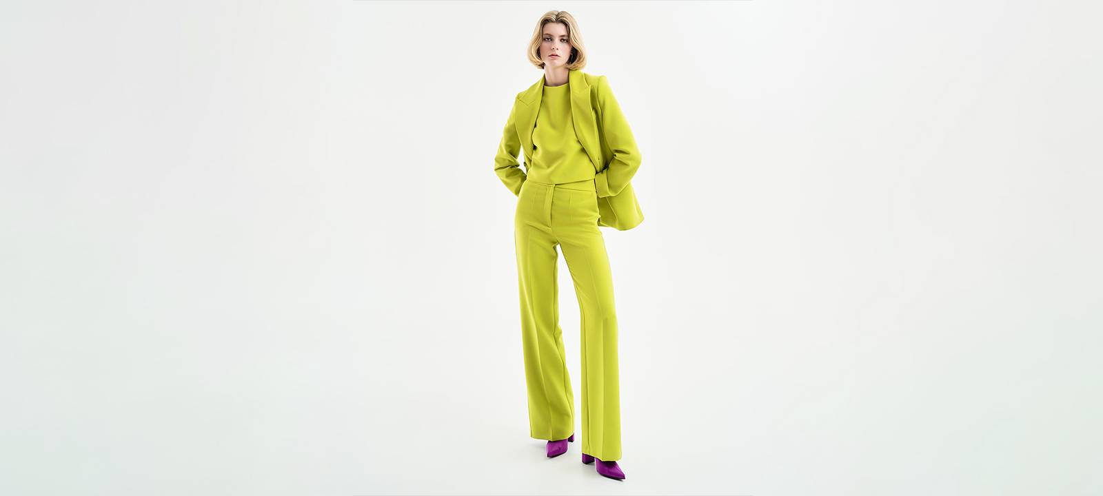 Shop online high-quality blazers at special Black Friday prices and enjoy fast delivery in London, UK