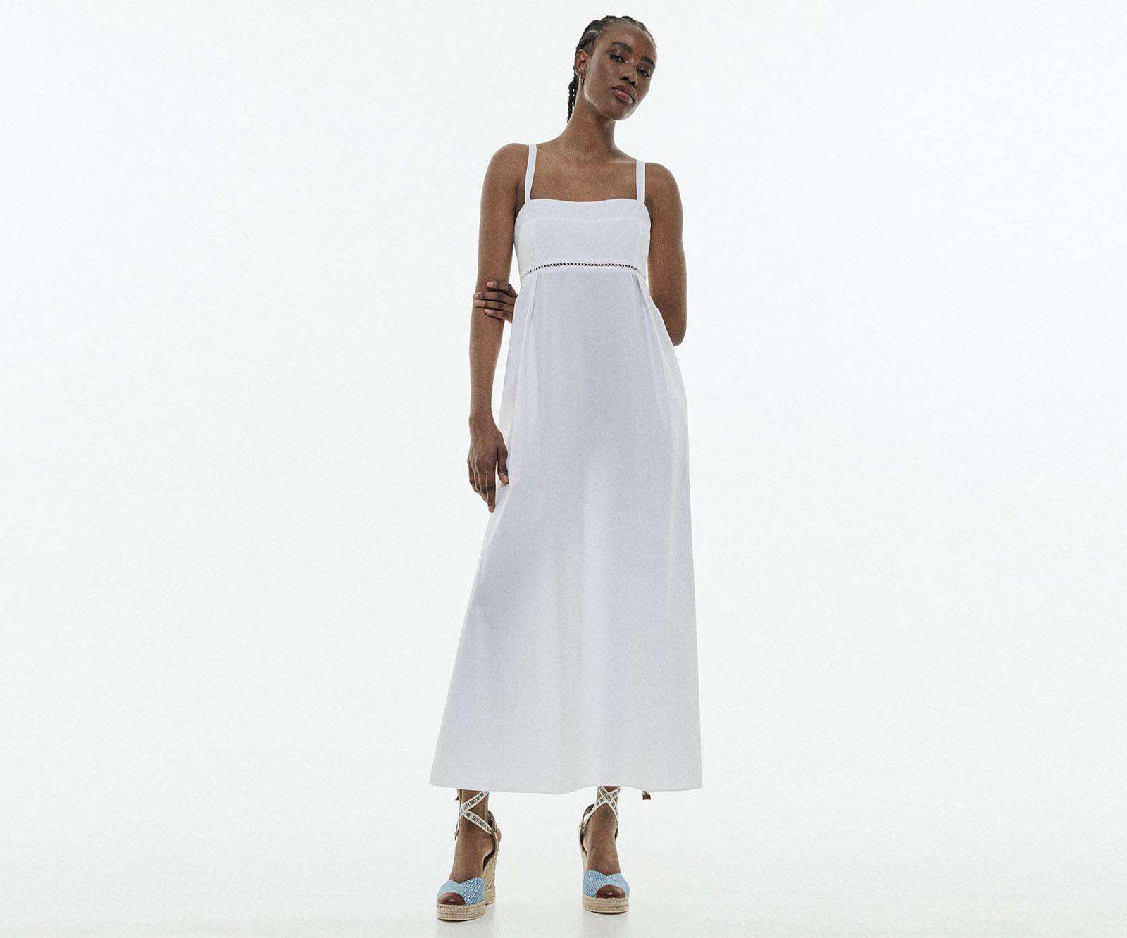 Long cotton dress with embroideries in white in Brussels, Belgium