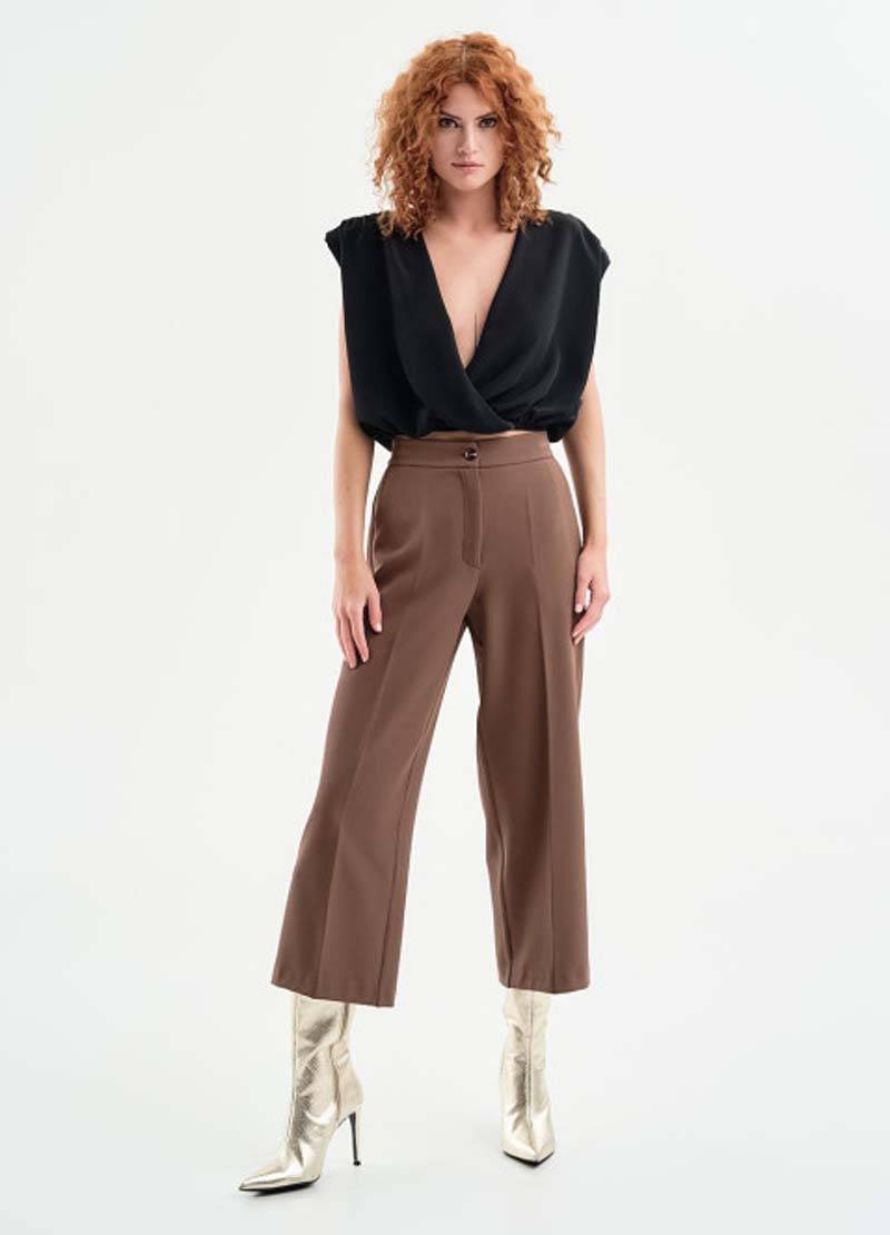 Shop  basic & elegant blouse 