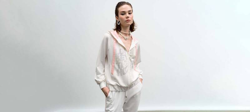 Shop Jackets perfect for Pre Fall excursions in Cork with fast delivery