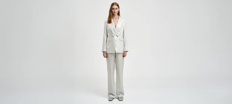 Discover the most glamorous eveningwear fashion pieces for 2024 in Leeds, UK