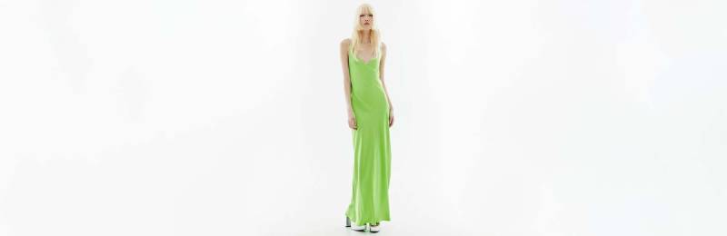 Discover Satin Dresses ideal for Special Occasions in Dublin with fast delivery