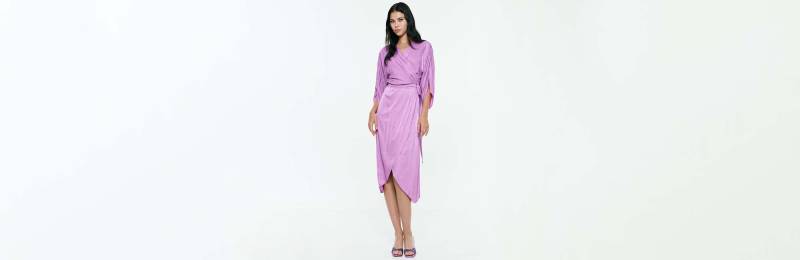Shop online gorgeous fitted Access Fashion midi dresses in Copenhagen, Denmark