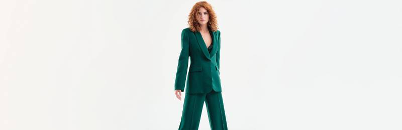 Find online elegant suits with great fitting and fast delivery in Dublin, Ireland