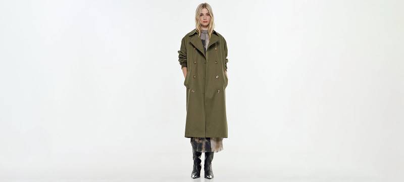 Shop online trench coats in contemporary designs with -10% off on your first order in Leeds, UK